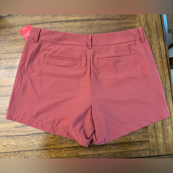 SPANX Sunshine Shorts - Picture 4 of 13
